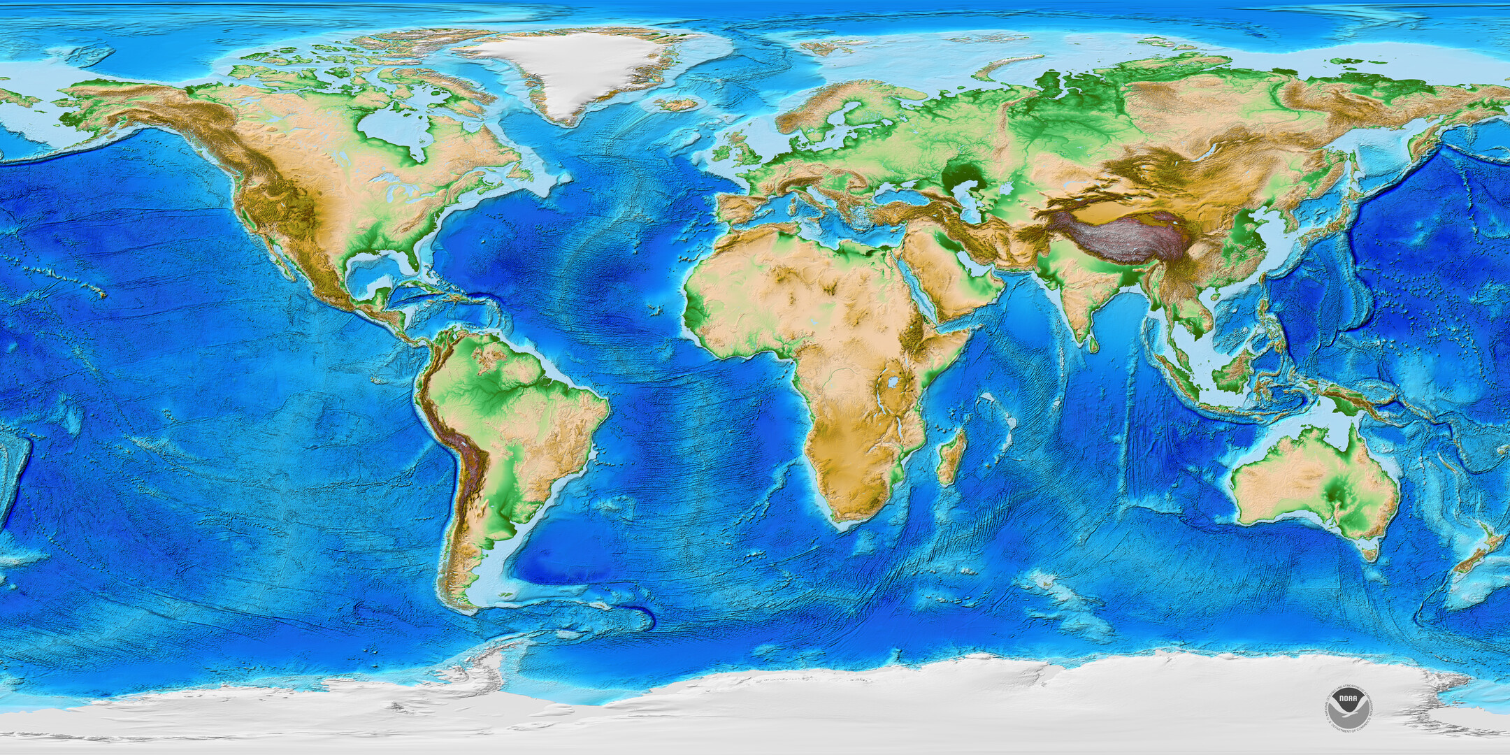 خريطة NOAA ETOPO1 لارتفاعات اليابسة وتضاريس قاع المحيط؛ تظهر سلاسل الجبال وحيود وسط المحيط والخنادق